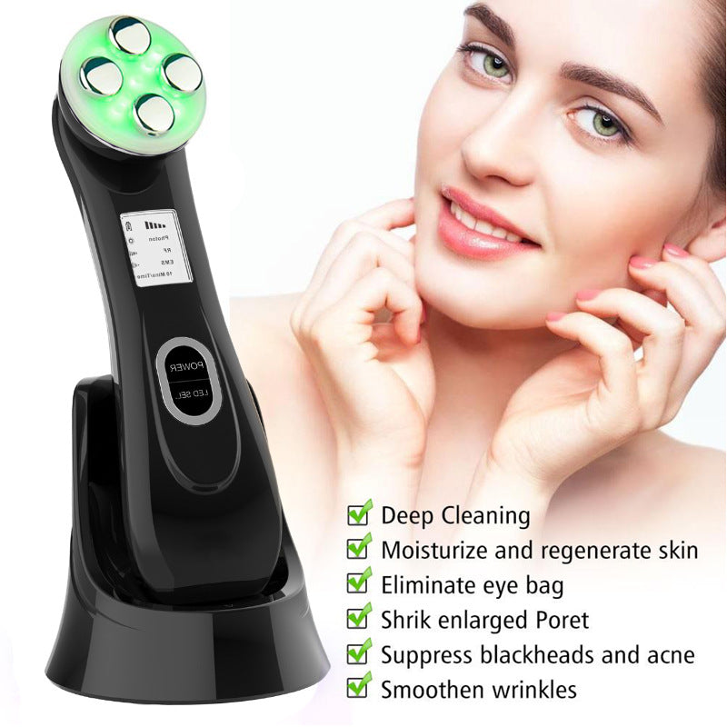 Facial care instrument with microneedles - The Grace