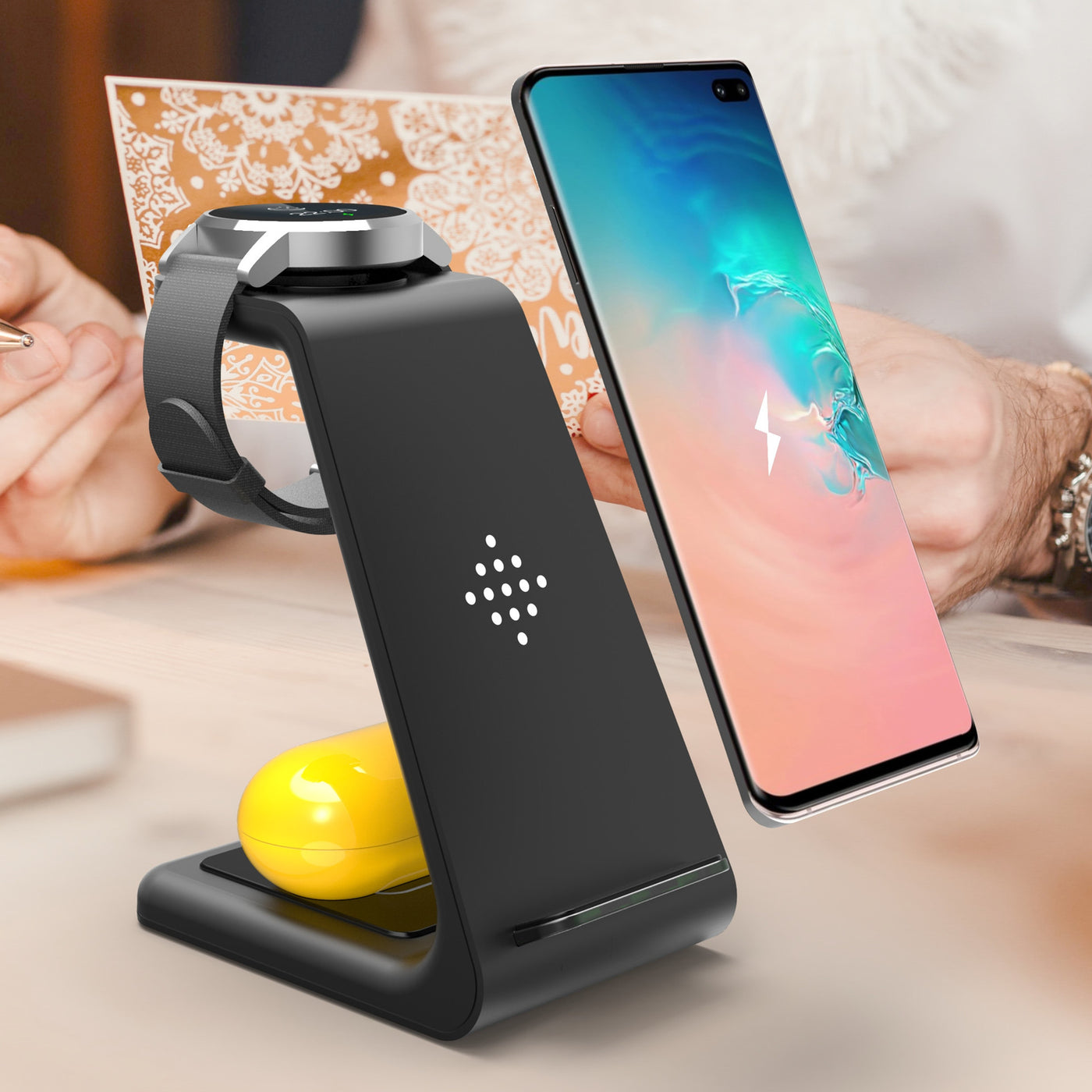 3 In 1 Fast Charging Station Wireless Charger Stand Wireless Quick Charge Dock For Phone Holder - The Grace