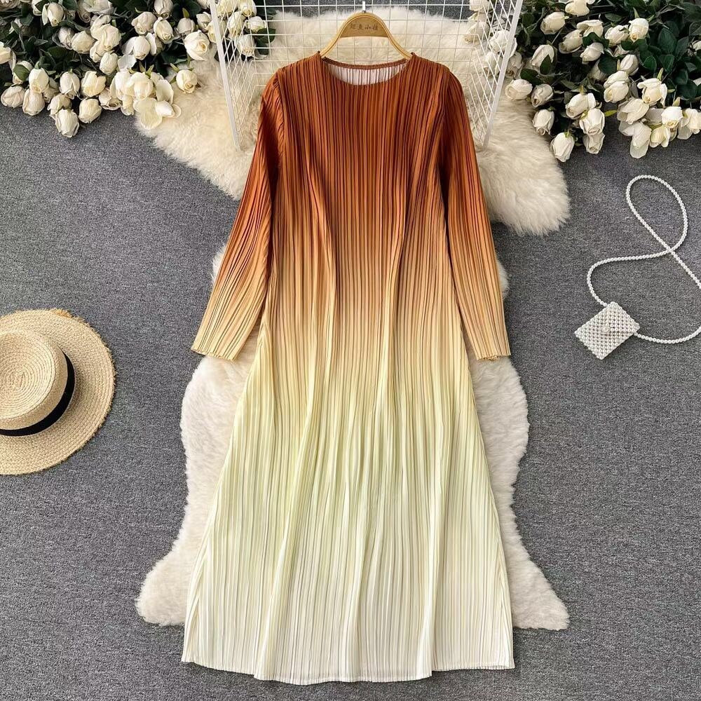 Gradient Dress Women O-Neck Short Sleeve Loose Casual Folds New Fashion Korean Fashion Traf Midi Dresses