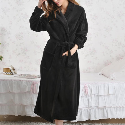 Thickened Flannel Long-sleeved Bathrobes