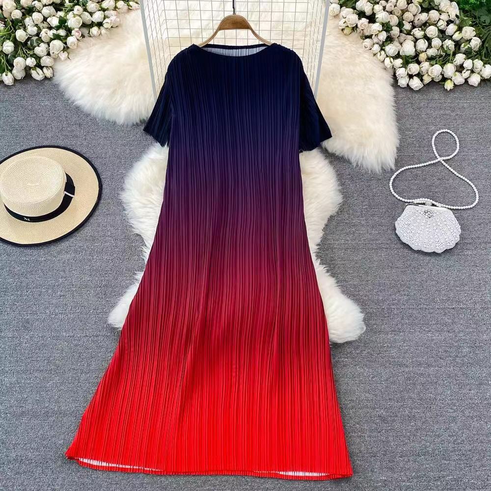 Gradient Dress Women O-Neck Short Sleeve Loose Casual Folds New Fashion Korean Fashion Traf Midi Dresses