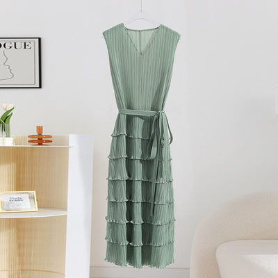 LANMREM Fashion Pleated Belt Dress For Women Solid V-neck Sleeveless Elegant Spliced A-line Dresses Casual  New 2La2206